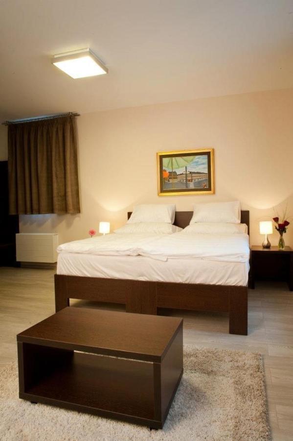 4Rooms 로스토키 외부 사진